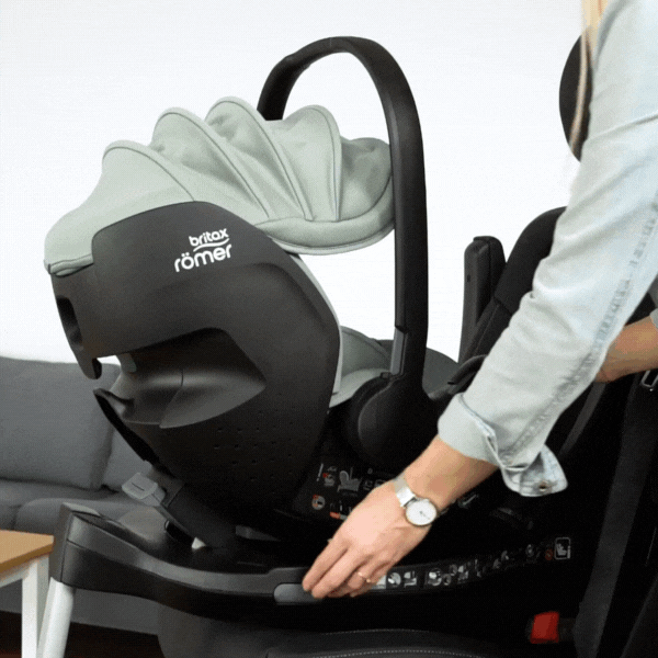 Scoica auto Baby Safe Pro reclinabila, 40 - 85 cm, Britax
